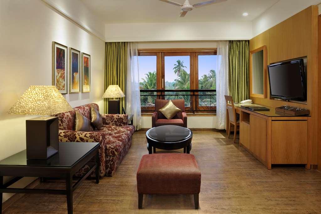 Doubletree By Hilton Hotel Goa - Arpora - Baga Phòng bức ảnh